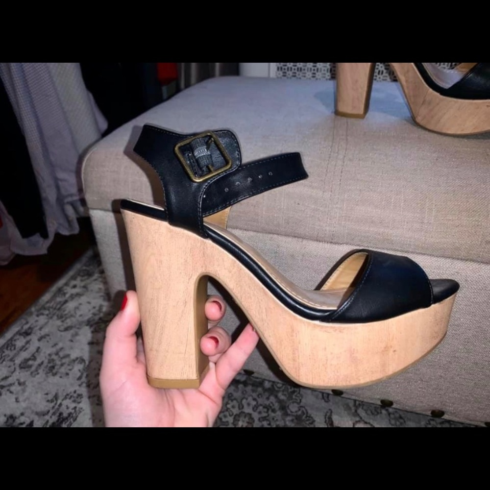 Wedges - Picture 2 of 2